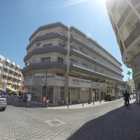 Les Palmiers Petrou Apartments Larnaca Buitenkant foto